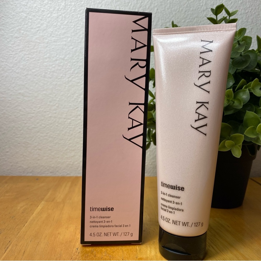 TimeWise 3 in 1 cleanser